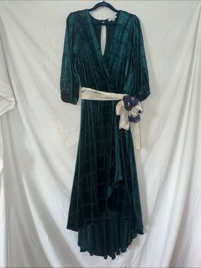 Calvin Klein Emerald  Green Velvet High-Low Wrap Dress with Lace Sash